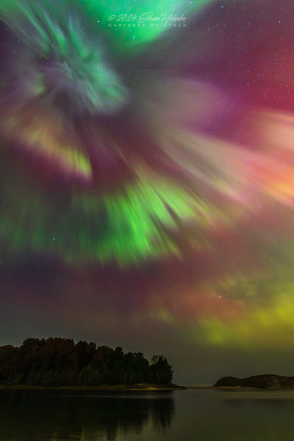 Northern Lights x North Bar Lake = Portal to Heaven I (Portrait Orientation) - Print