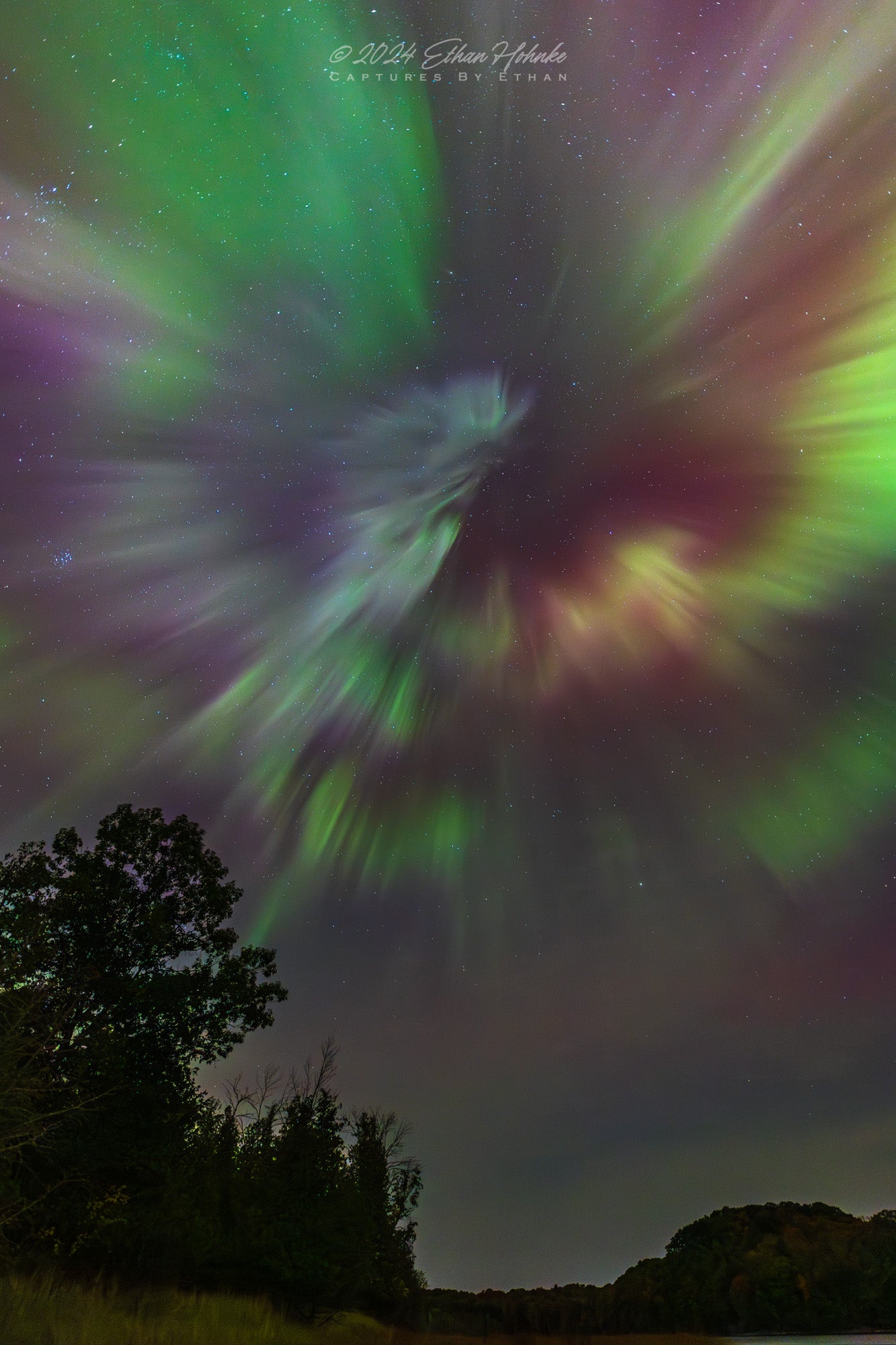 Northern Lights x North Bar Lake = Portal to Heaven II (Portrait Orientation) - Print